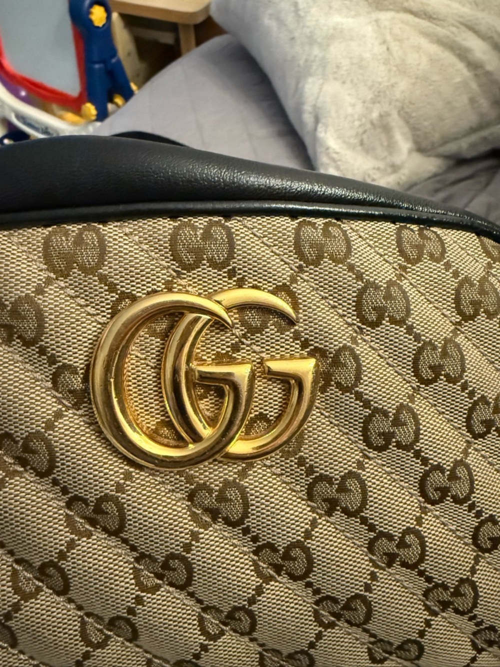AUTHENTIC Gucci Monogram Matelasse Diagonal small GG Marmont chain shoulder bag - Picture 2 of 12